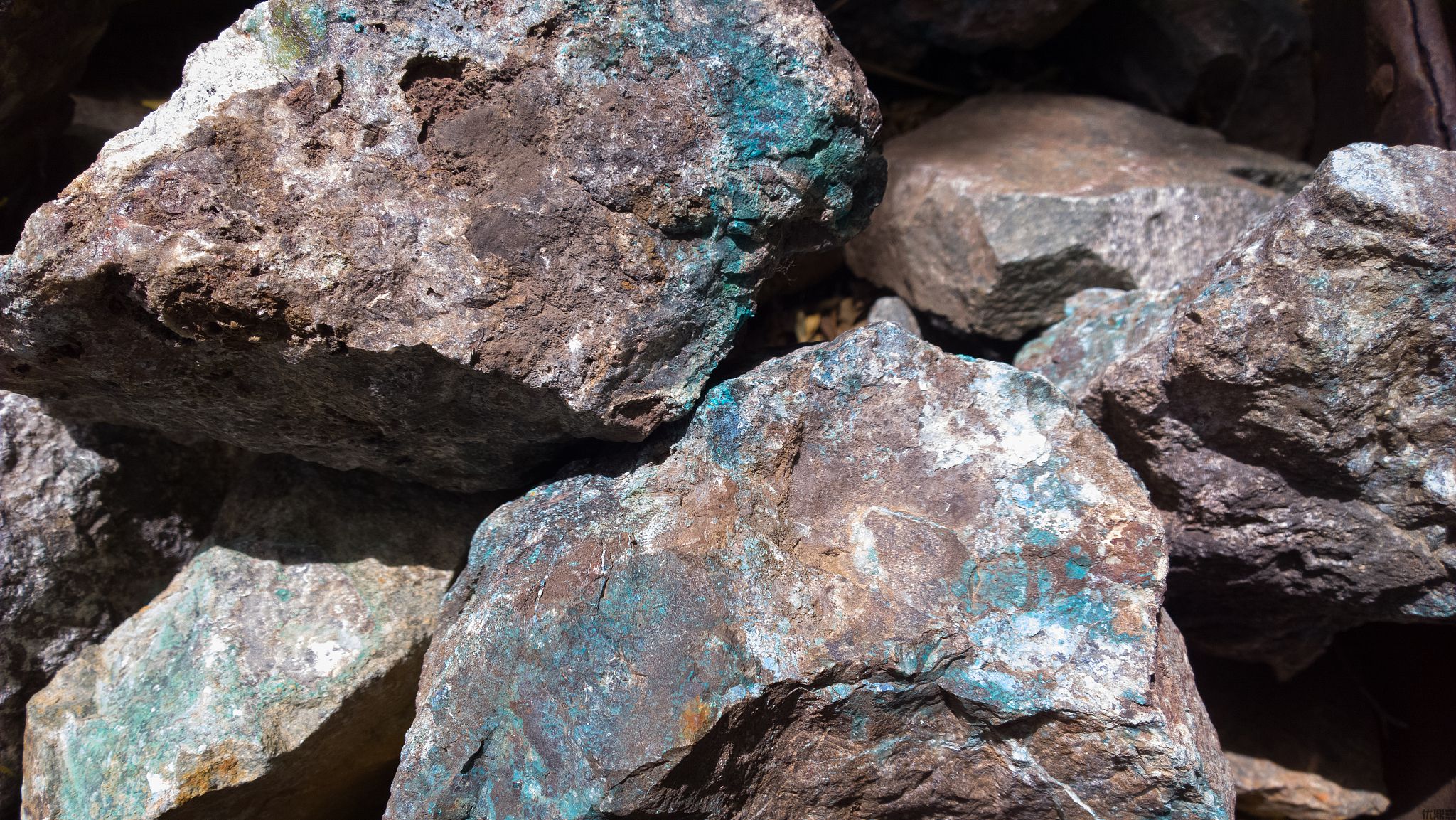 矿石进口清关这些坑千万别踩！手把手教你避雷指南